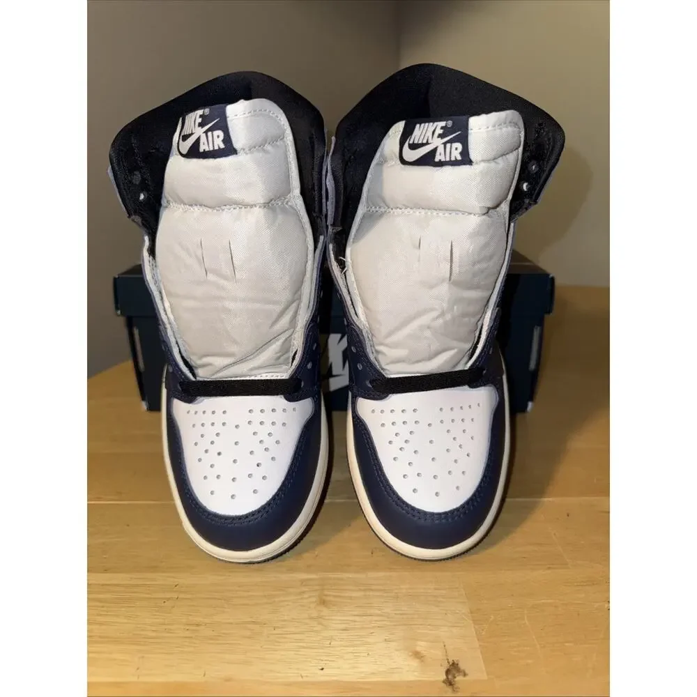 Air Jordan 1 Retro High OG Midnight Navy Black and White Size 4.5 Mens 6 Womens